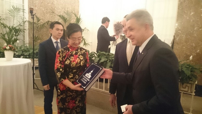 Торжественный прием в честь вступления в должность нового Генерального консула Китайской Народной Республики Г-жи Го Минь